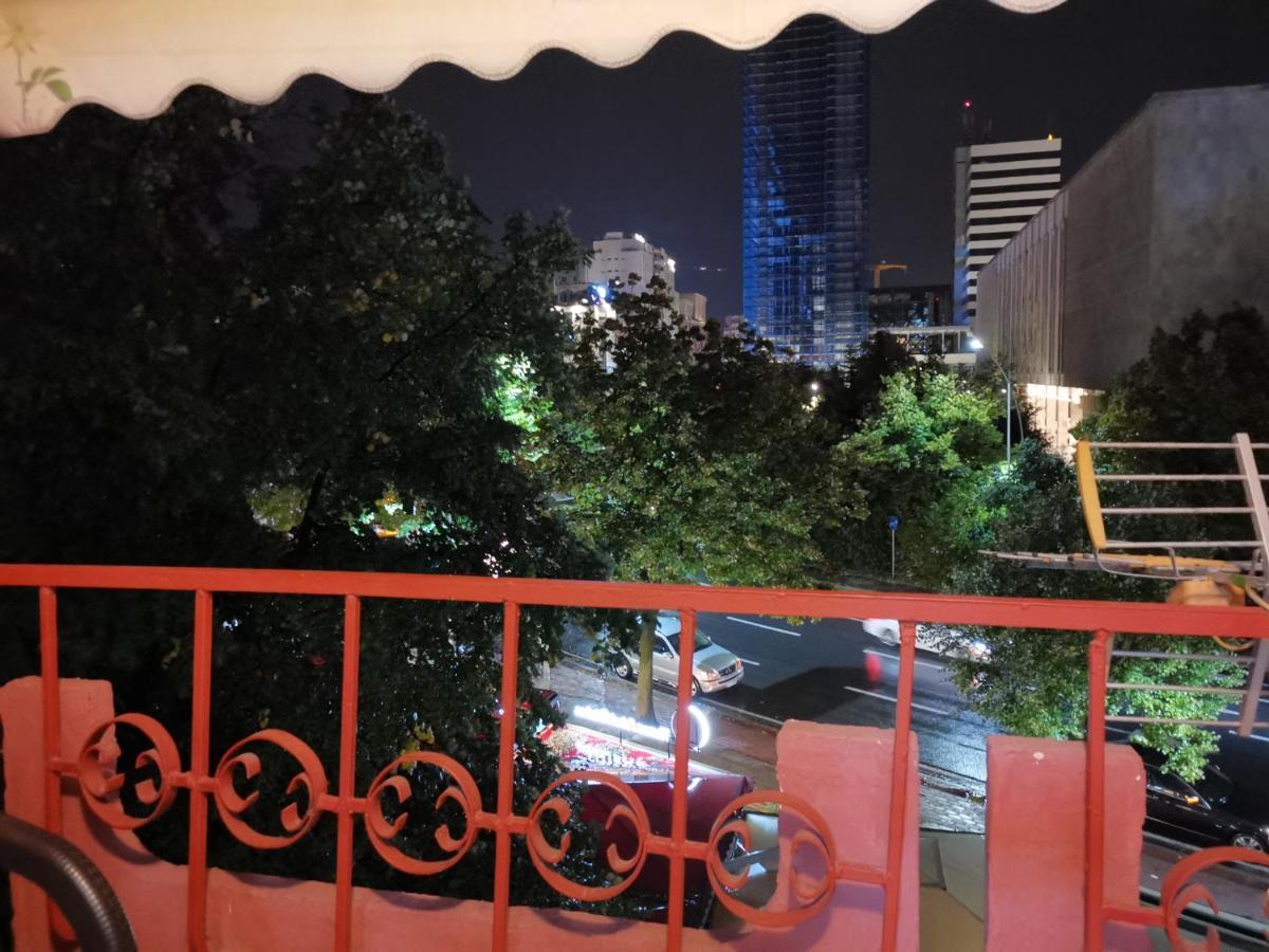 Entire Nice Apartment, In The Center تيرانا المظهر الخارجي الصورة